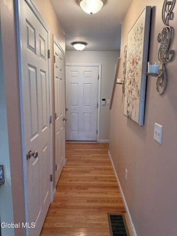 6 Feeder Bend, Glens Falls, NY, photo 3