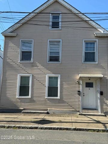 616 23rd Street, Watervliet, NY, photo 1