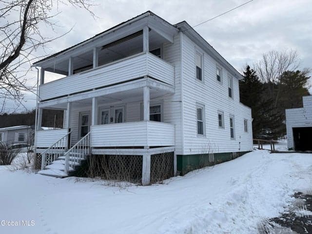 11 Blinn Street, Whitehall, NY, photo 1