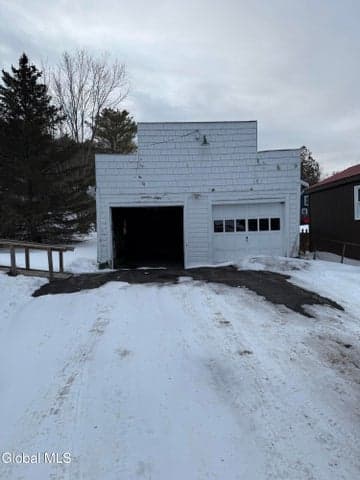 11 Blinn Street, Whitehall, NY, photo 2