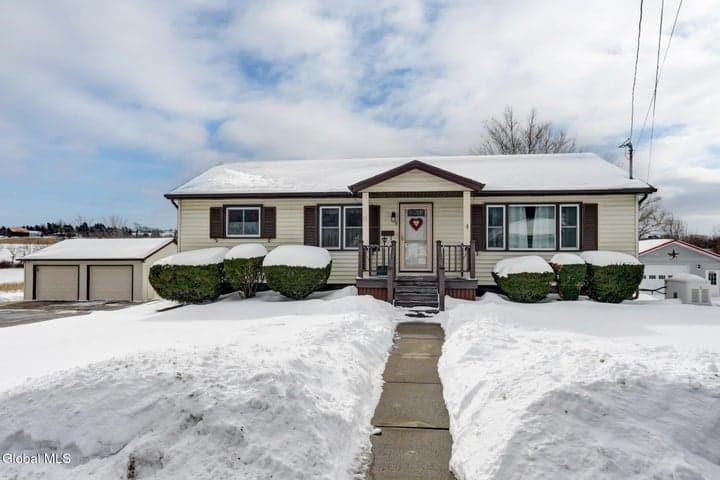 12 Goodrich Avenue, Fort Plain, NY, photo 1