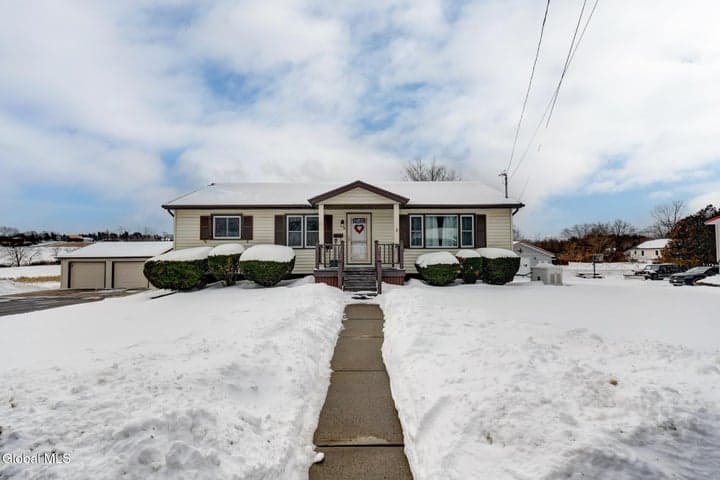 12 Goodrich Avenue, Fort Plain, NY, photo 2