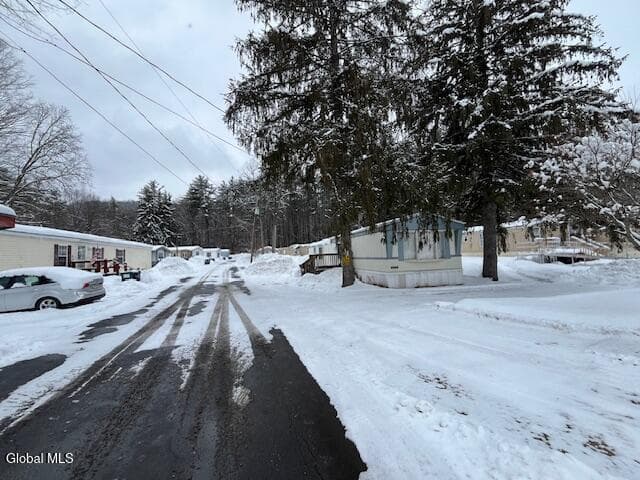 765 Saratoga Road, Wilton, NY, photo 3