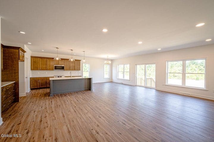 9 Stone Creek Drive, East Greenbush, NY, photo 3