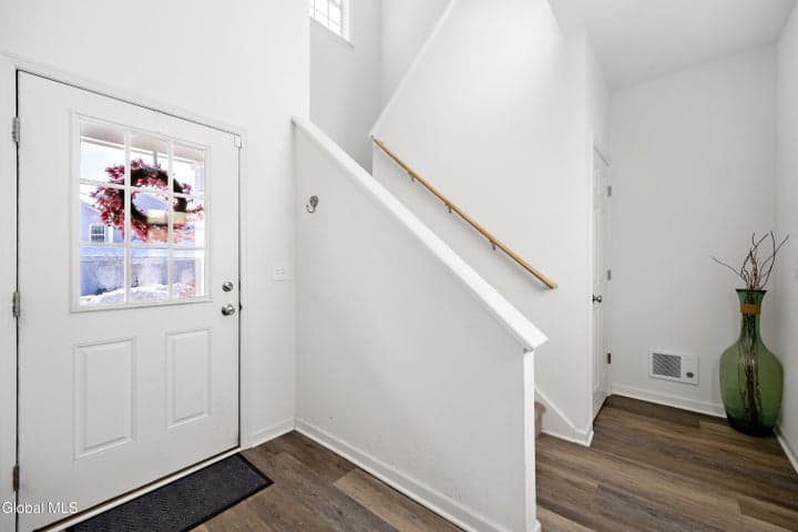 1002 Grayson Place, Glenville, NY, photo 5