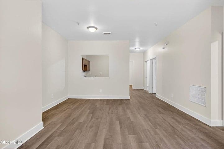 38 Tyler Street, Troy, NY, photo 3