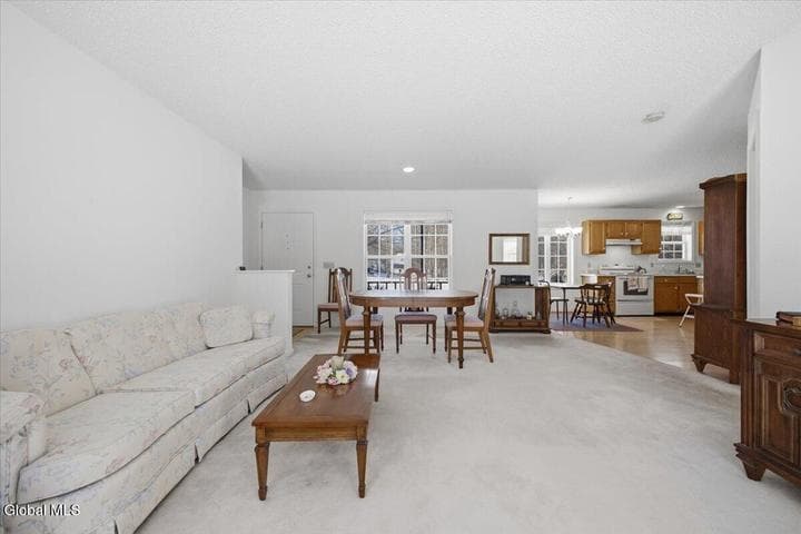11 Schuyler Way, Northumberland, NY, photo 5