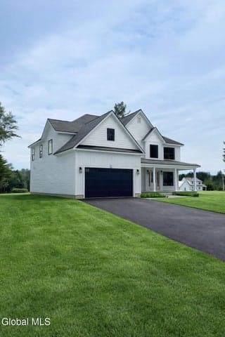 223 Pinewood Drive, Schenectady, NY, photo 2