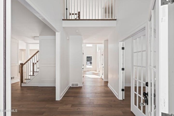 223 Pinewood Drive, Schenectady, NY, photo 5