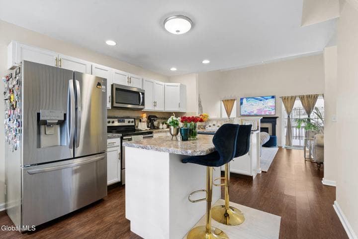 70C Fellows Road, Clifton Park, NY, photo 3