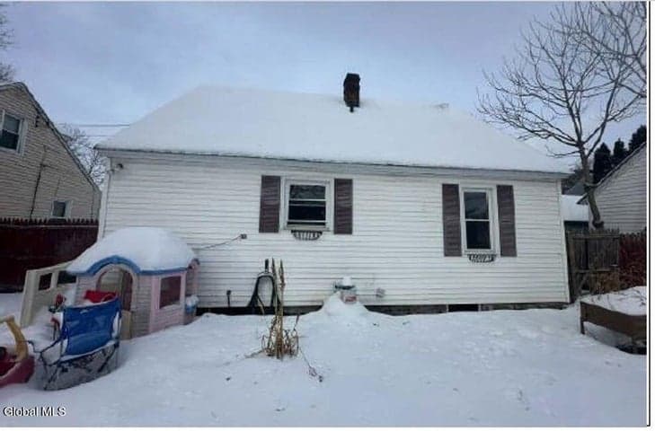 8 Oakland Drive, Johnstown, NY, photo 5