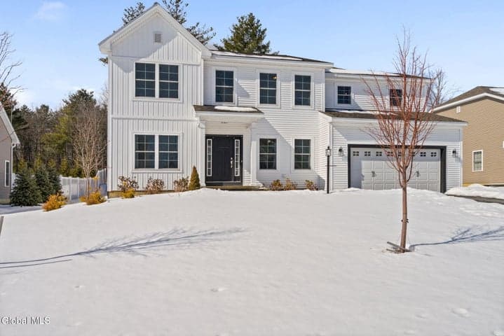 21 Bergen Place, Niskayuna, NY, photo 1