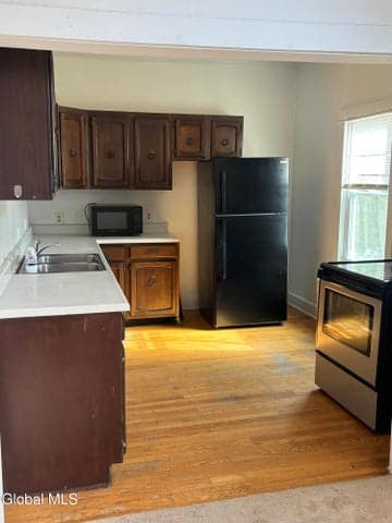 250 East Street, Rensselaer, NY, photo 4