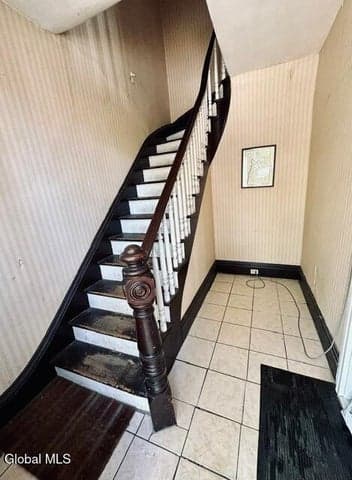 902 3rd Avenue, Troy, NY, photo 2