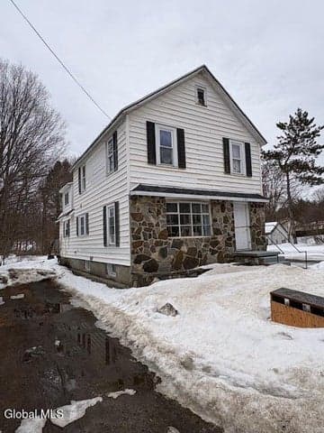 786 County Rt 24, Corinth, NY, photo 1