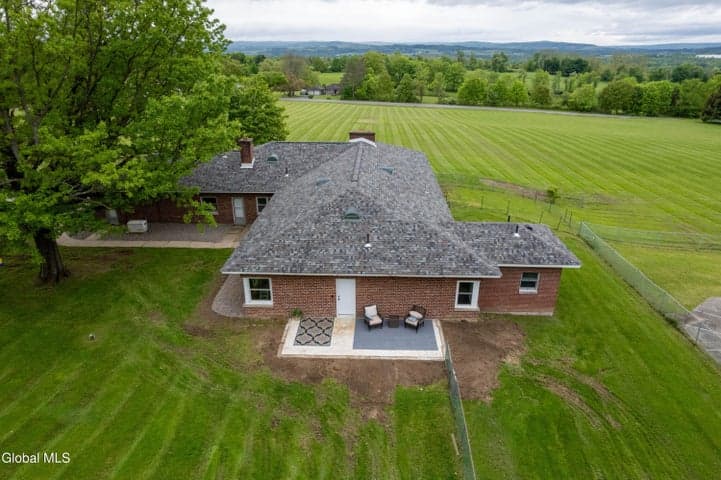 730 McKay Road, Amsterdam, NY, photo 5