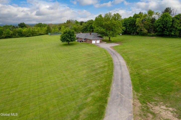 730 McKay Road, Amsterdam, NY, photo 2