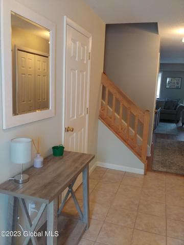 82 Aqueduct Drive, Saratoga Springs, NY, photo 2