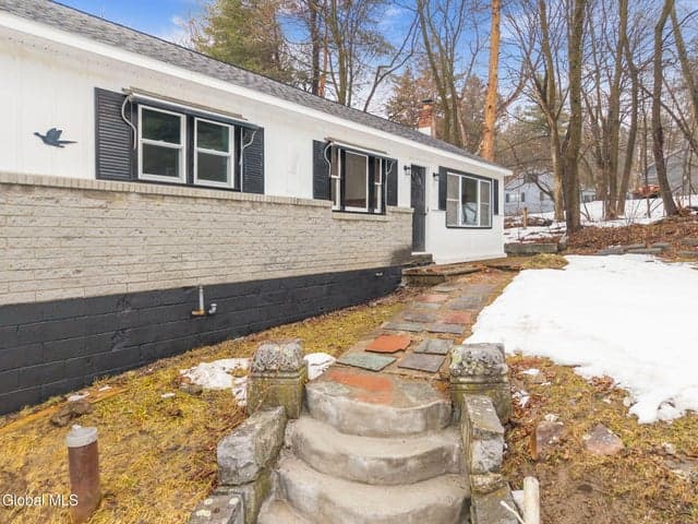 23 Brickyard Road, Schaghticoke, NY, photo 3