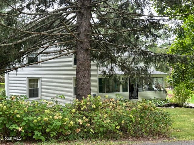118 Old Shaker Road, New Lebanon, NY, photo 2