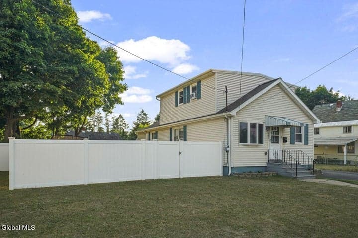 842 Adams Street, Rotterdam, NY, photo 3