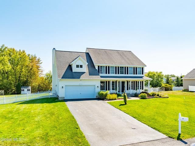 2 Winding Creek Way, Colonie, NY, photo 1
