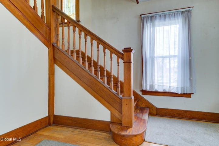 88 Maple Avenue, Voorheesville, NY, photo 4