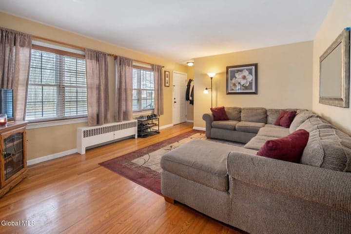 52 Hanes Street, Guilderland, NY, photo 3