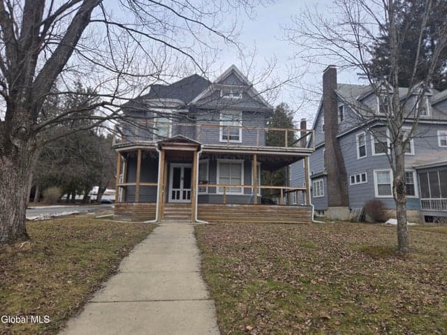 313 Guy Park Avenue, Amsterdam, NY, photo 1