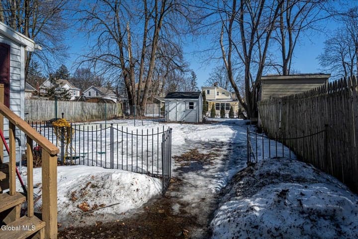 15 Ogden Street, Glens Falls, NY, photo 3