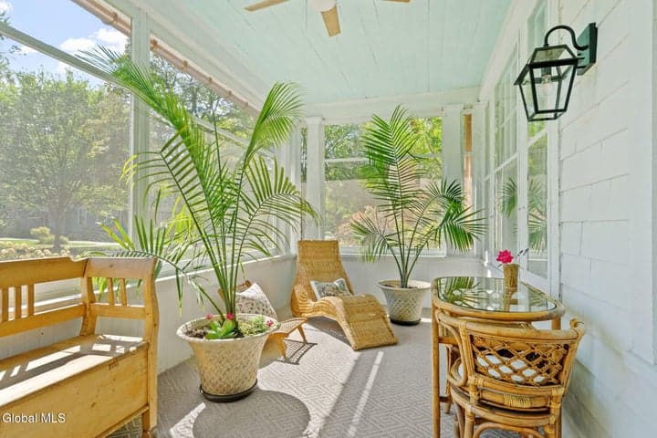39 Fifth Avenue, Saratoga Springs, NY, photo 5