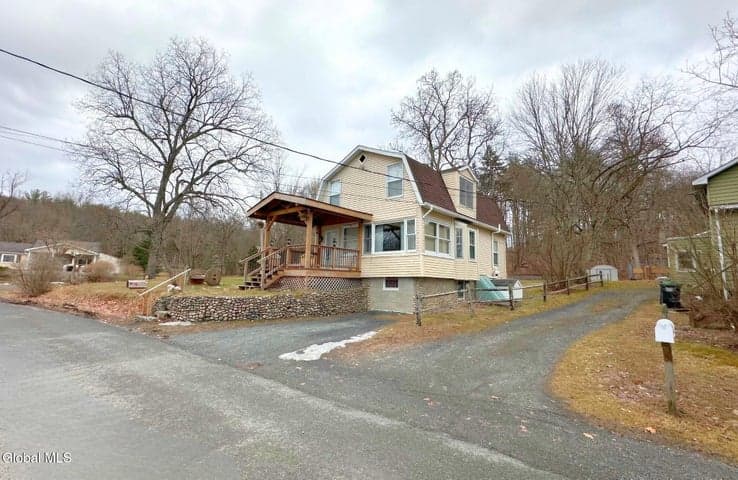 68 Lake Shore Circle Drive, Nassau, NY, photo 1