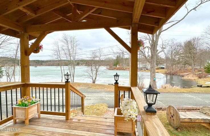 68 Lake Shore Circle Drive, Nassau, NY, photo 3