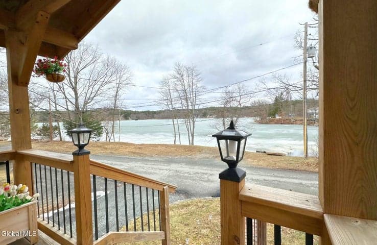 68 Lake Shore Circle Drive, Nassau, NY, photo 4