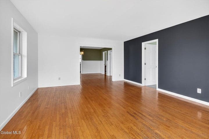 35 123rd Street, Troy, NY, photo 4