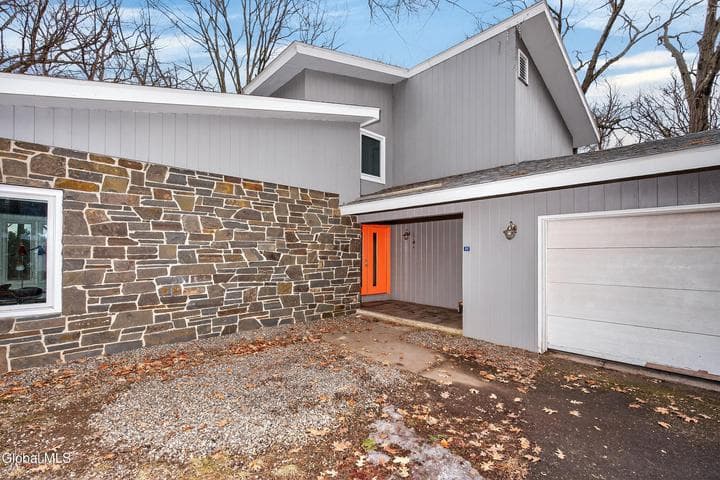 31 Riding Club Road, Brunswick, NY, photo 3