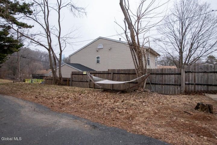 7 Pinehurst Avenue, Albany, NY, photo 3