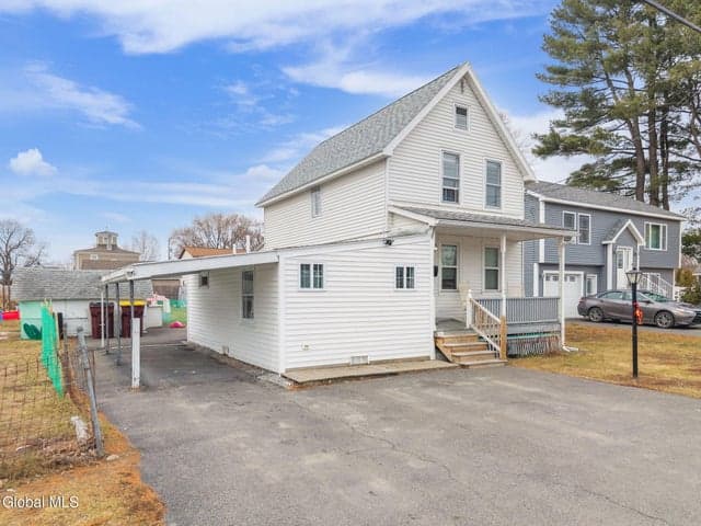 1745 Amsterdam Avenue, Rotterdam, NY, photo 3