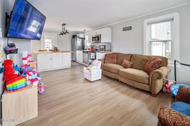 1745 Amsterdam Avenue, Rotterdam, NY, photo 4