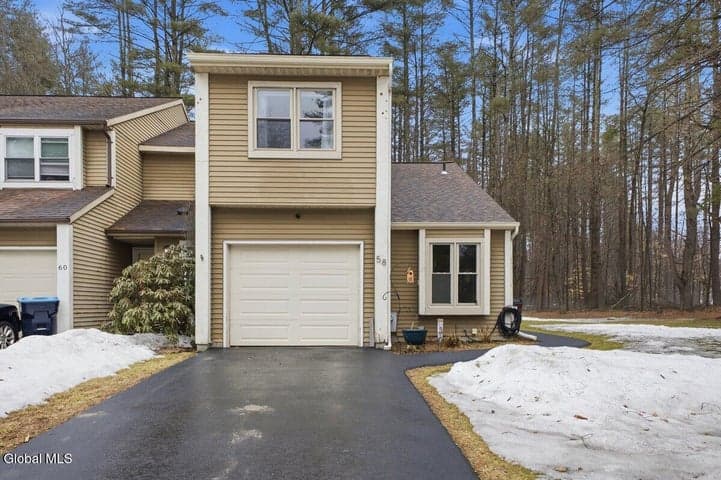 58 Castleberry Drive, Wilton, NY, photo 1