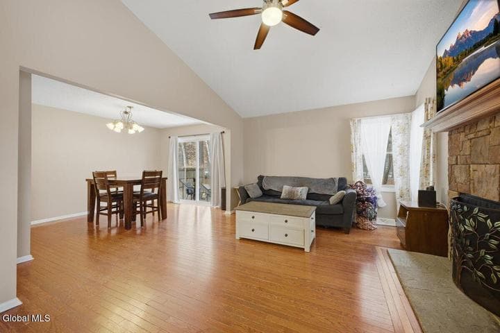 58 Castleberry Drive, Wilton, NY, photo 4