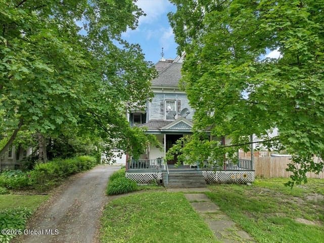 253 Guy Park Avenue, Amsterdam, NY, photo 2