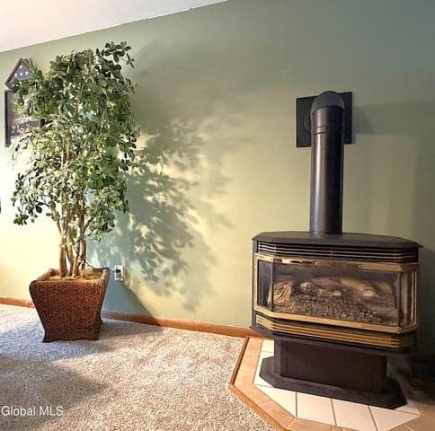 2 Moonglow Road, Wilton, NY, photo 4