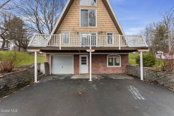 1 Keyes Lane, Brunswick, NY, photo 5