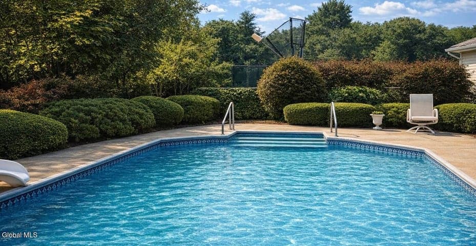 15 Birch Lane, Voorheesville, NY, photo 2
