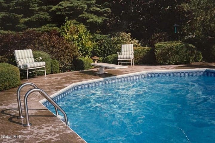 15 Birch Lane, Voorheesville, NY, photo 3