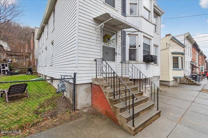 1266 5th Avenue, Troy, NY, photo 5