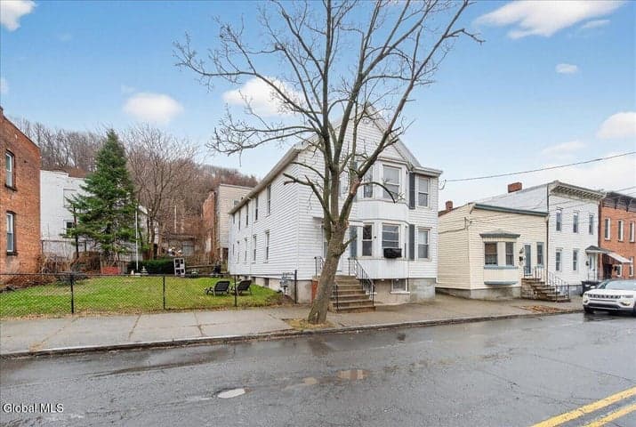 1266 5th Avenue, Troy, NY, photo 3