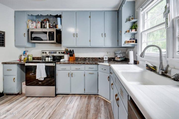 195 Northampton Road, Amsterdam, NY, photo 3