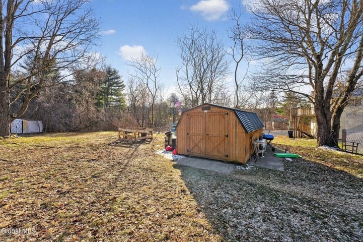 37 Main Street, Ballston, NY, photo 4